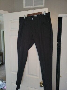 Nike Tour  5 Pocket Black Golf Pants Slim 36×34 Brand New